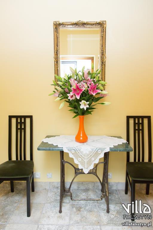 Villa Falsztyn Holiday Home Luaran gambar